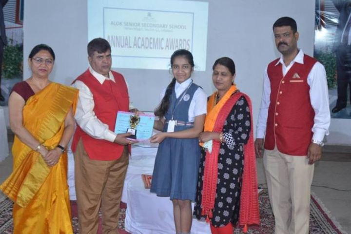 Alok Senior Secondary School-Annual Academic Award Ceremony