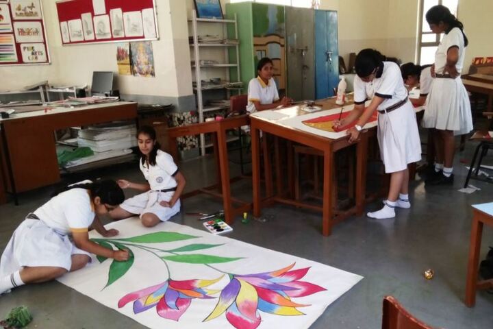 Alwar Public School-Art and Craft
