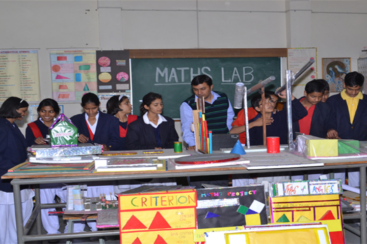 Army Public School - Maths Lab