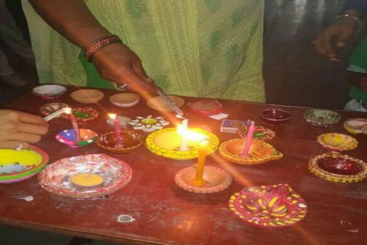 Asha Devi International School-Art and Craft