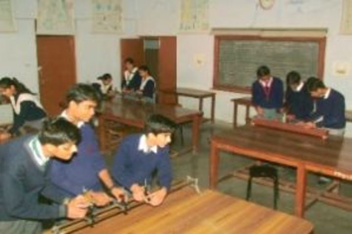 Atomic Energy Central School No 4-Physics Lab