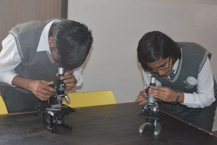 B. L. International Smart School-Biology Lab