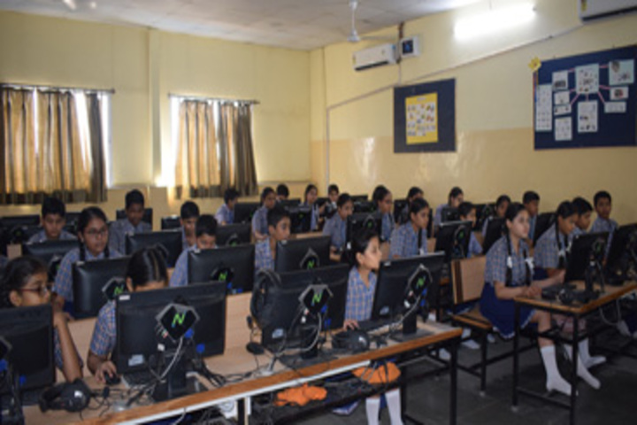 Bakhshis Springdales Senior Secondary School-Computer Lab