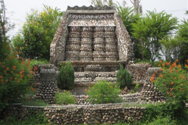 Bakhshis Springdales Senior Secondary School-Garden