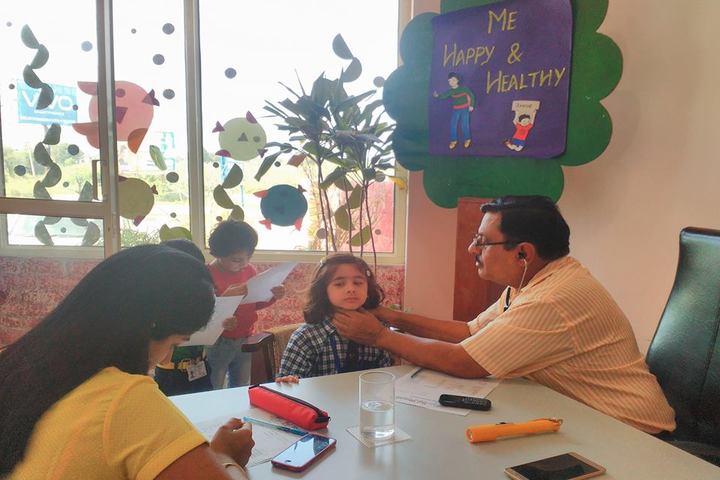 Bal Bharati Public School-Medical Camp