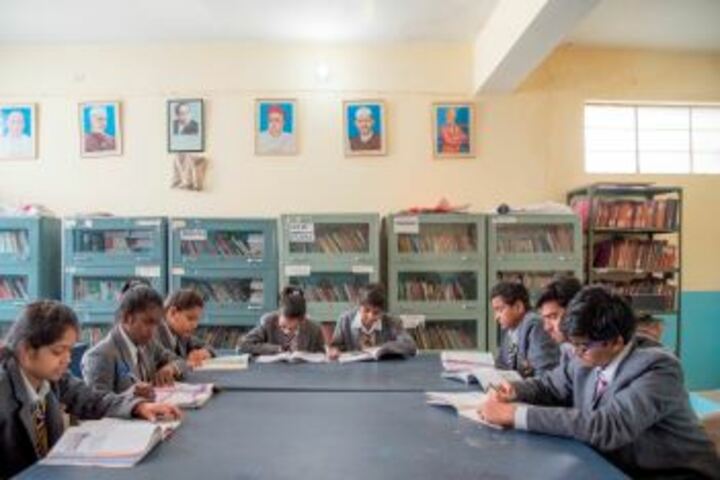 Bhabha Public School-Library
