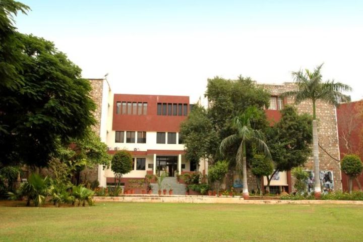"Bhartiya Vidya BhavanS Vidyashram-Campus"