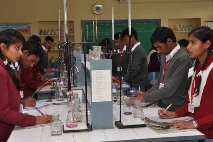 Bhuvnesh Bal Vidyalaya-Lab