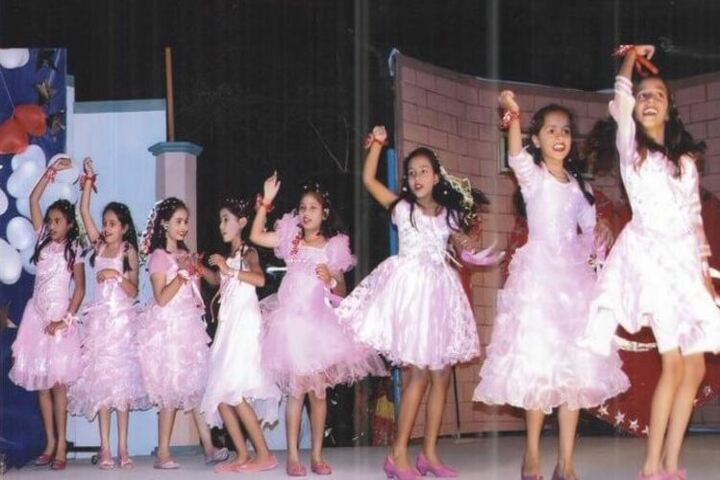 Birla Shishu Vihar Vidya Vihar-Dance