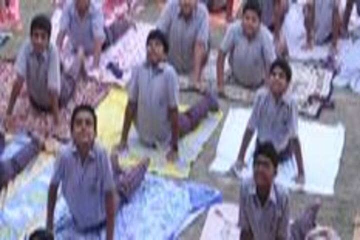 Blooming Dales International School-Yoga