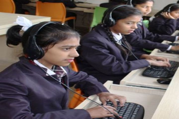 Bodhi International School-I T Lab