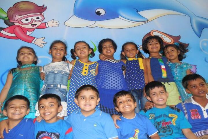 Cambridge Court High School-Blue Day Celebrations