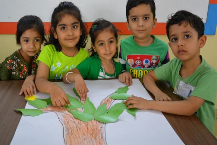 Cambridge Court World School-Green Day Celebrations