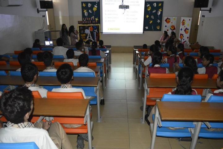 Cambridge Court World School-Quiz