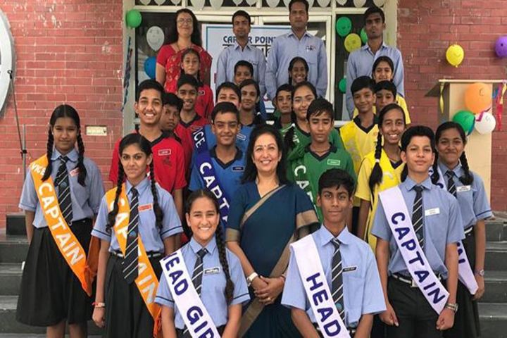 Career Point Gurukul-Investiture Ceremony