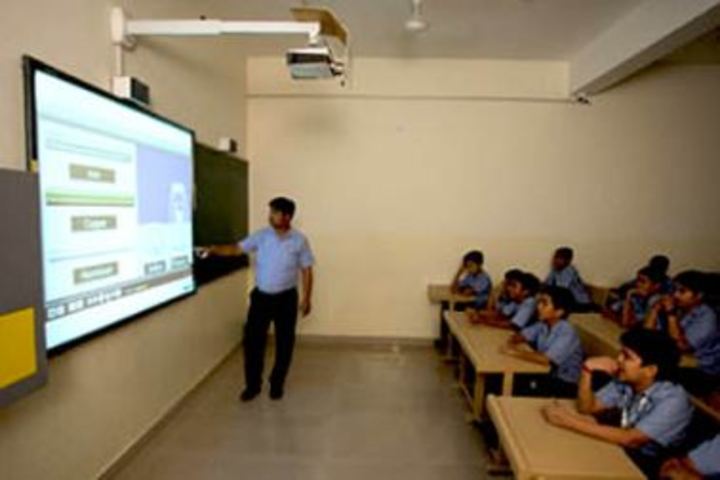 Career Point Gurukul School-Class room