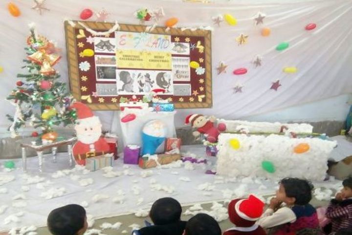 Central Academy-2-Christmas Celebrations