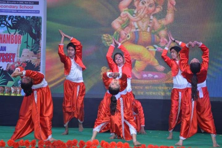 Central Academy School-Dance