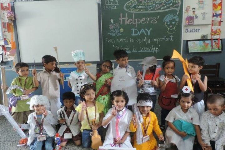 Chambal Fertilisers Dav Public School-Helpers Day