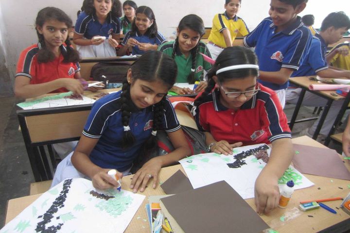 Dalmia Vidya Mandir-Art and Craft