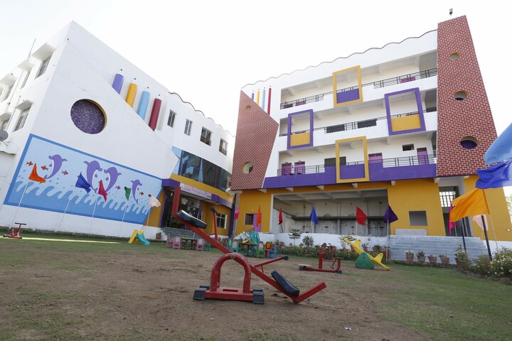 Deeksha International School-Campus View