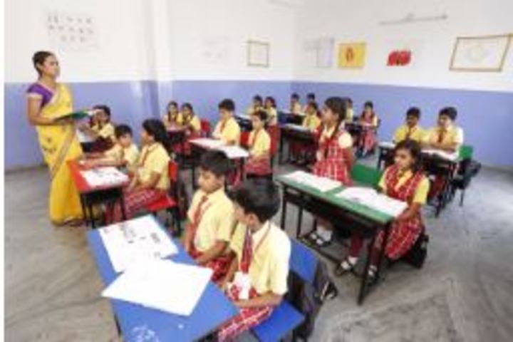 Deeksha International School-Class room