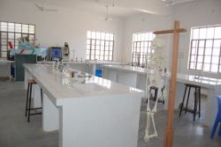 Deeksha International School-Lab