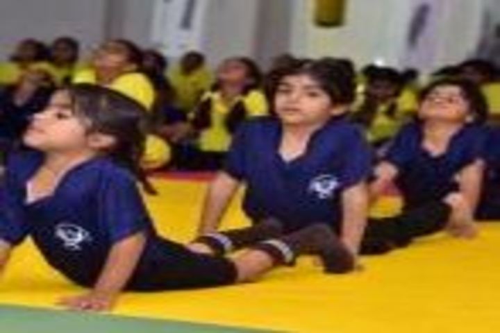 Divine International Girls School-Yoga