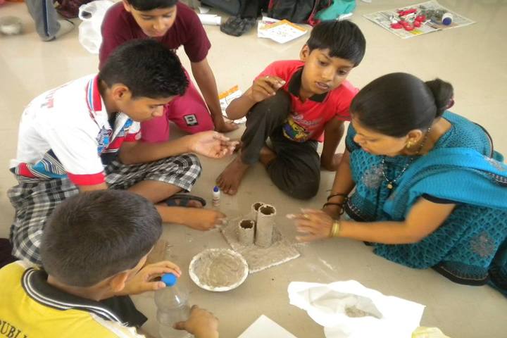 Doon Public School-Art And Craft