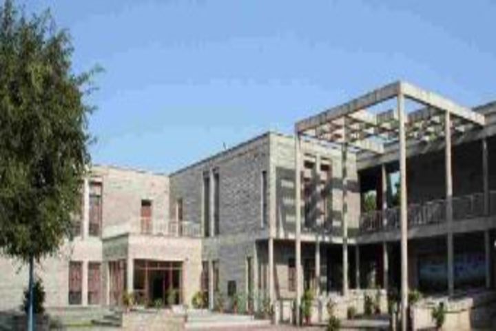 Dr Bansi Dhar School-Campus