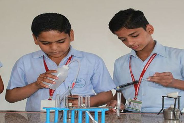 Dream International SchoolLab