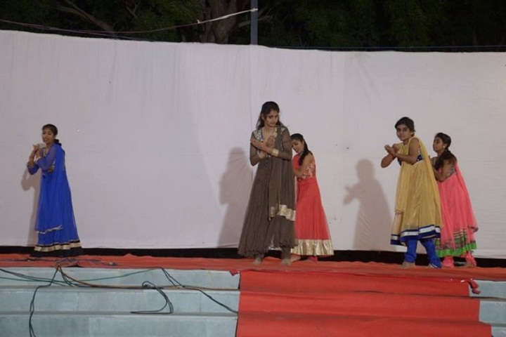 The Fabindia School-Dance