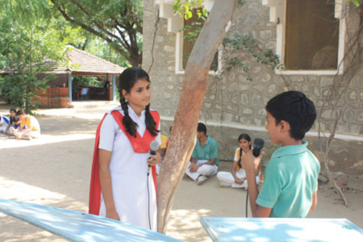 The Fabindia School-Hindi Debate