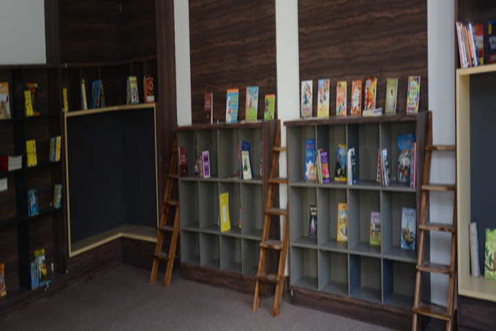 G D Goenka International School-Library