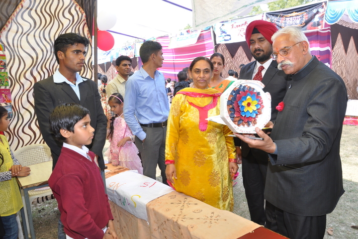 Ganganagar Public School-Art and Craft