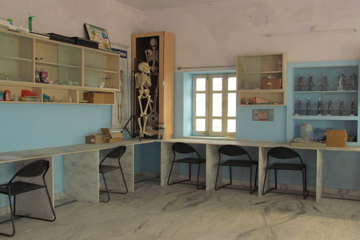 Global Indian International School-Biology Lab