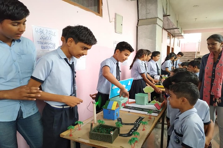Global public school-Exhibition