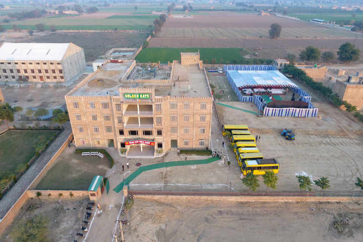 Golden Rays Public School-Campus