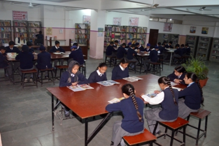 Guru Nanak Public School-Library