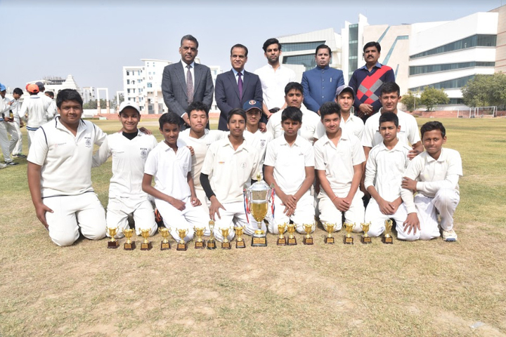 Gyan Vihar Co Education School-Prize Winners