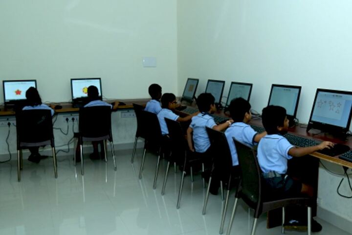 Avenues English Medium High School-Computer Lab