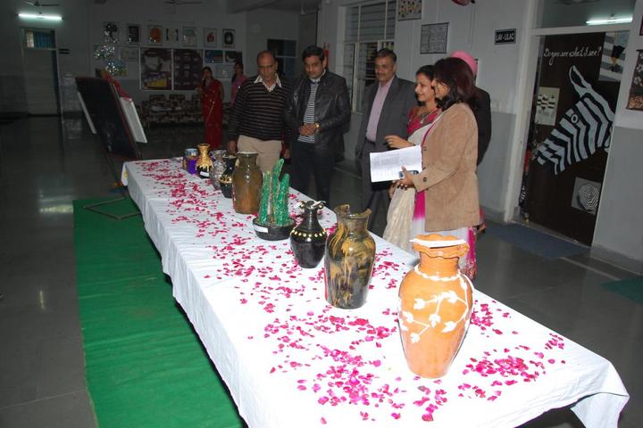 H L Convent School-Art