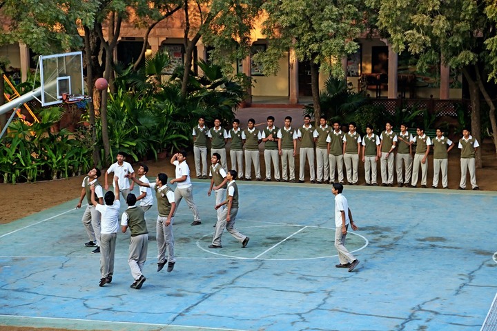 Happy Hours School-Basket ball