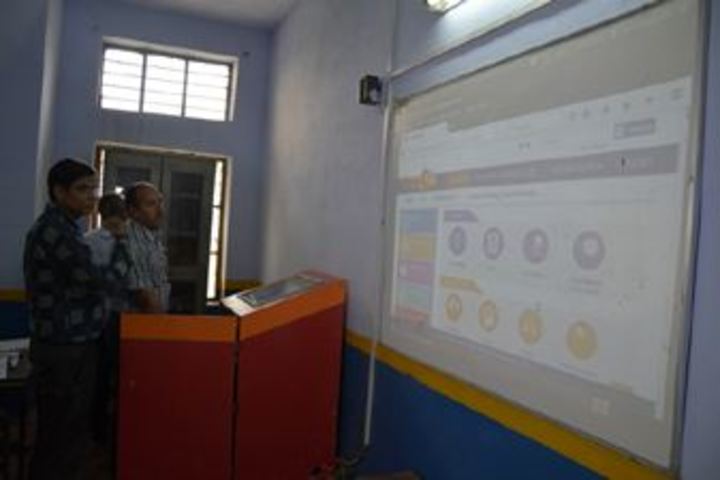 Happy Public School-Smart class