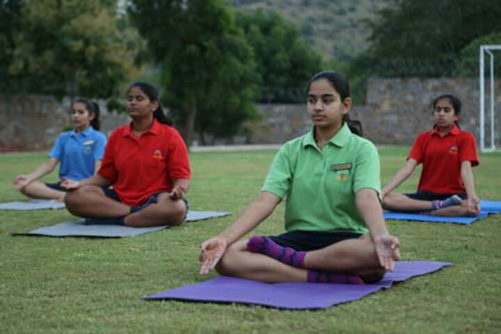 Heritage Girls School-Yoga
