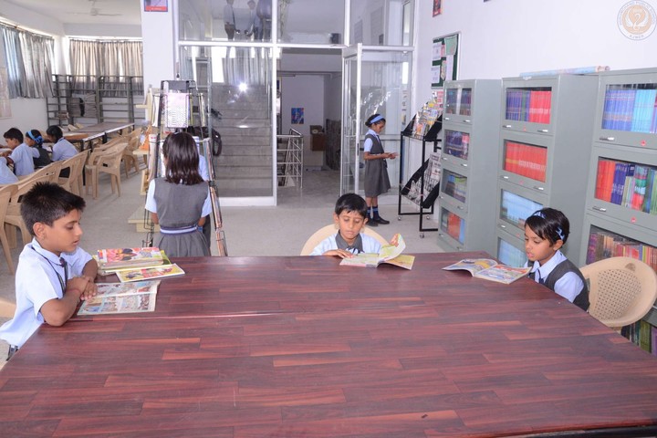 Hukum Chand Public School-Library