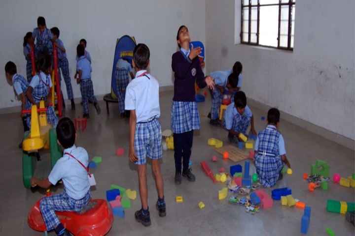 Ideal Public Senior Secondary School-Kids Play room