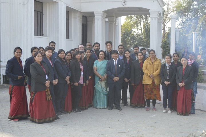 India Overseas School-Staff