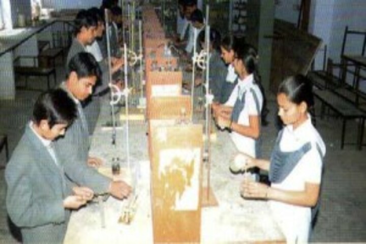 Jaipur International Public School-Science library