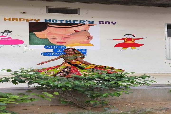 Jamna Vidyapeeth-Dance Competition
